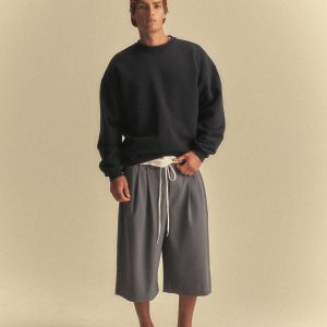 CLASSIC CORE CREWNECK