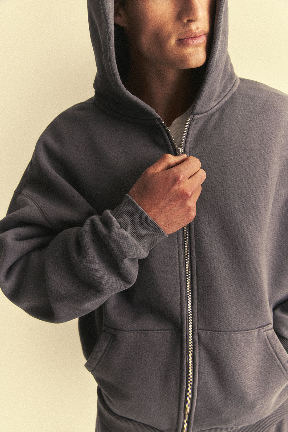 CORE ZIP HOODIE - Image 4