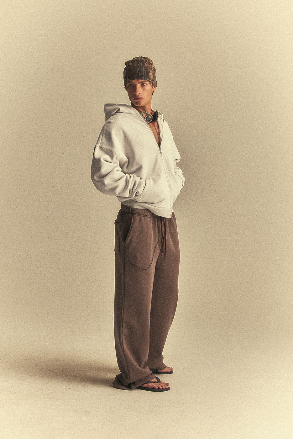CORE ZIP HOODIE - Image 3