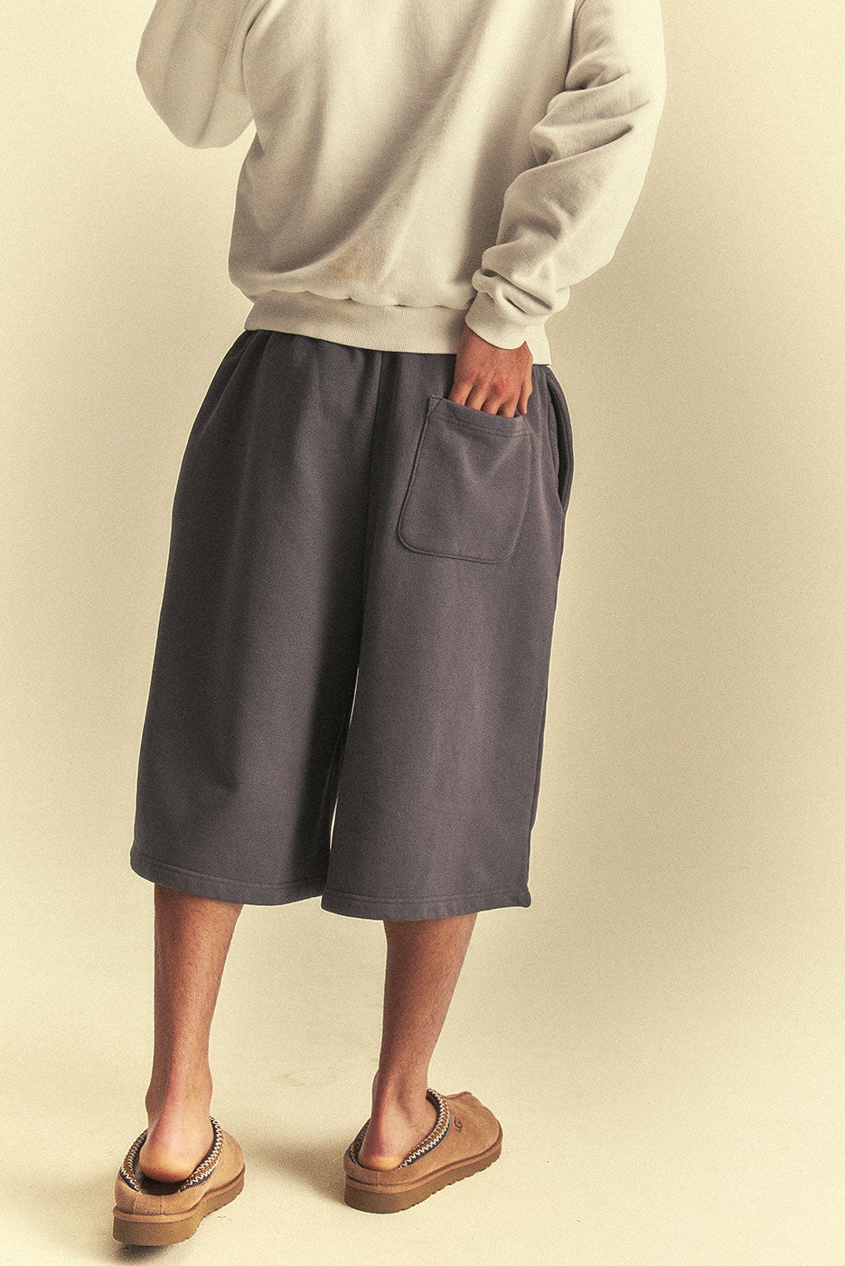 BIG CORE SWEATSHORT - Image 6
