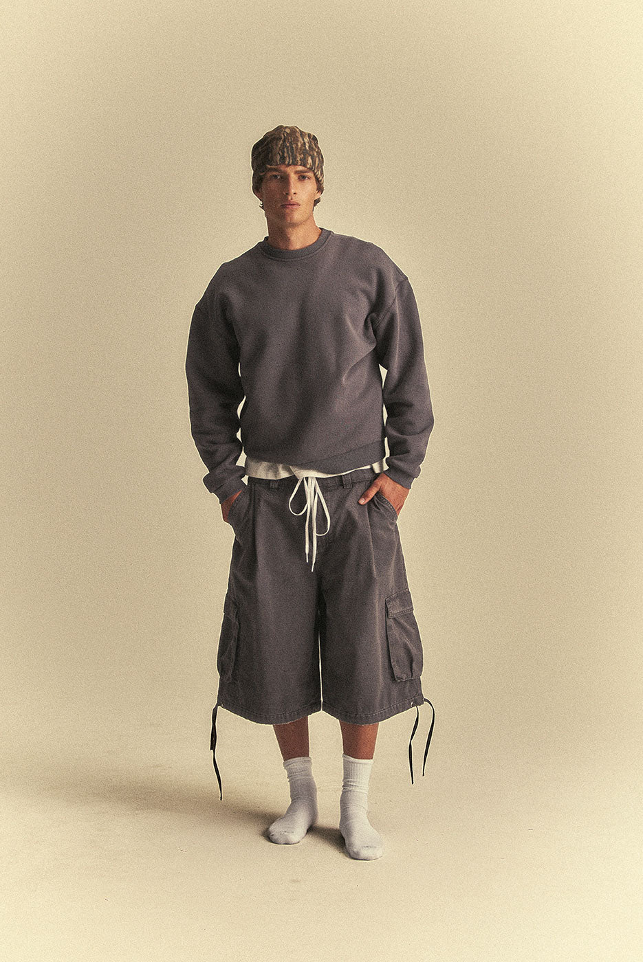 BAGGY CARGO SHORT - Image 2