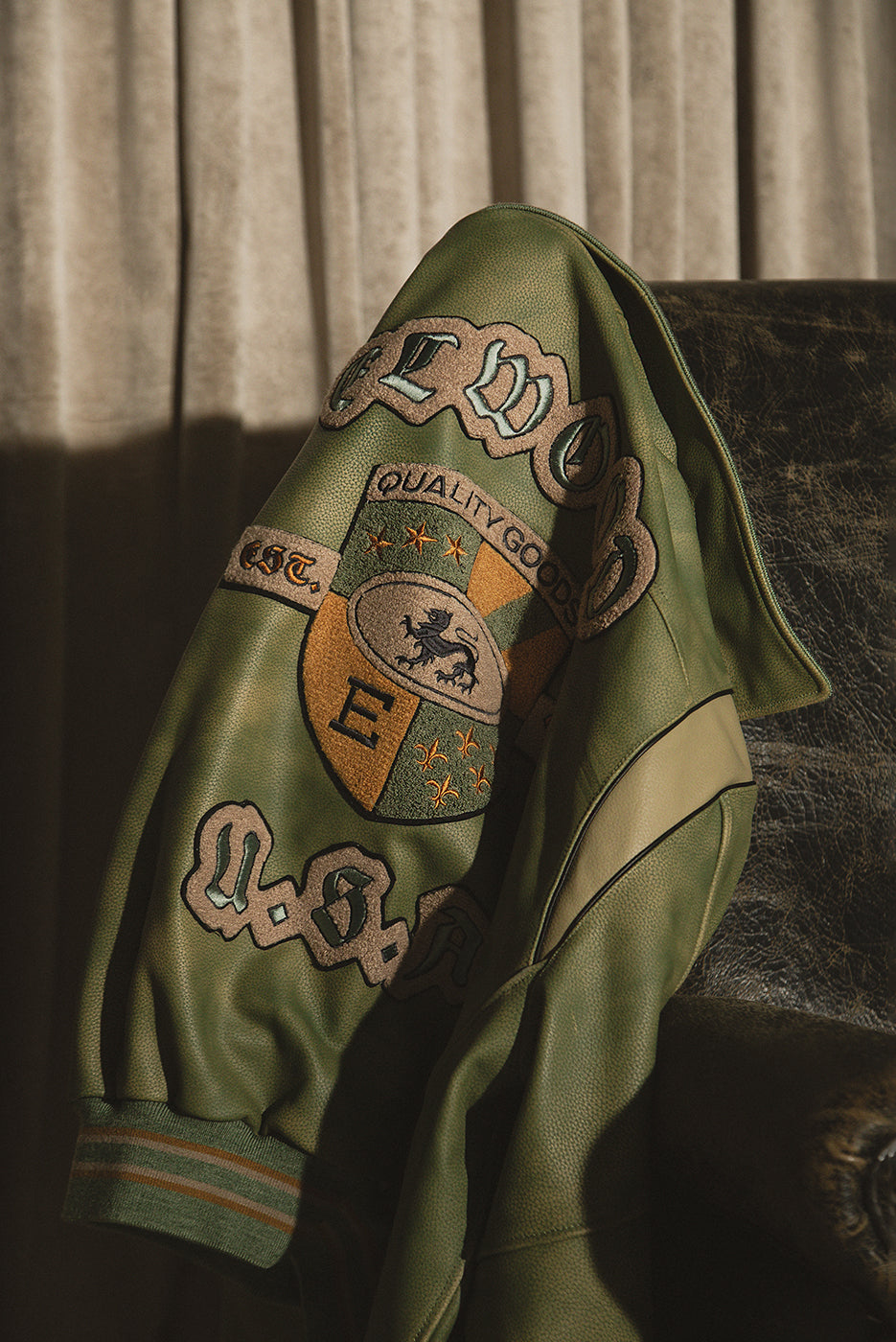 INSIGNIA JACKET - Image 7