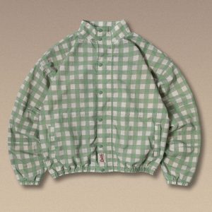 OFF GRID WINDBREAKER