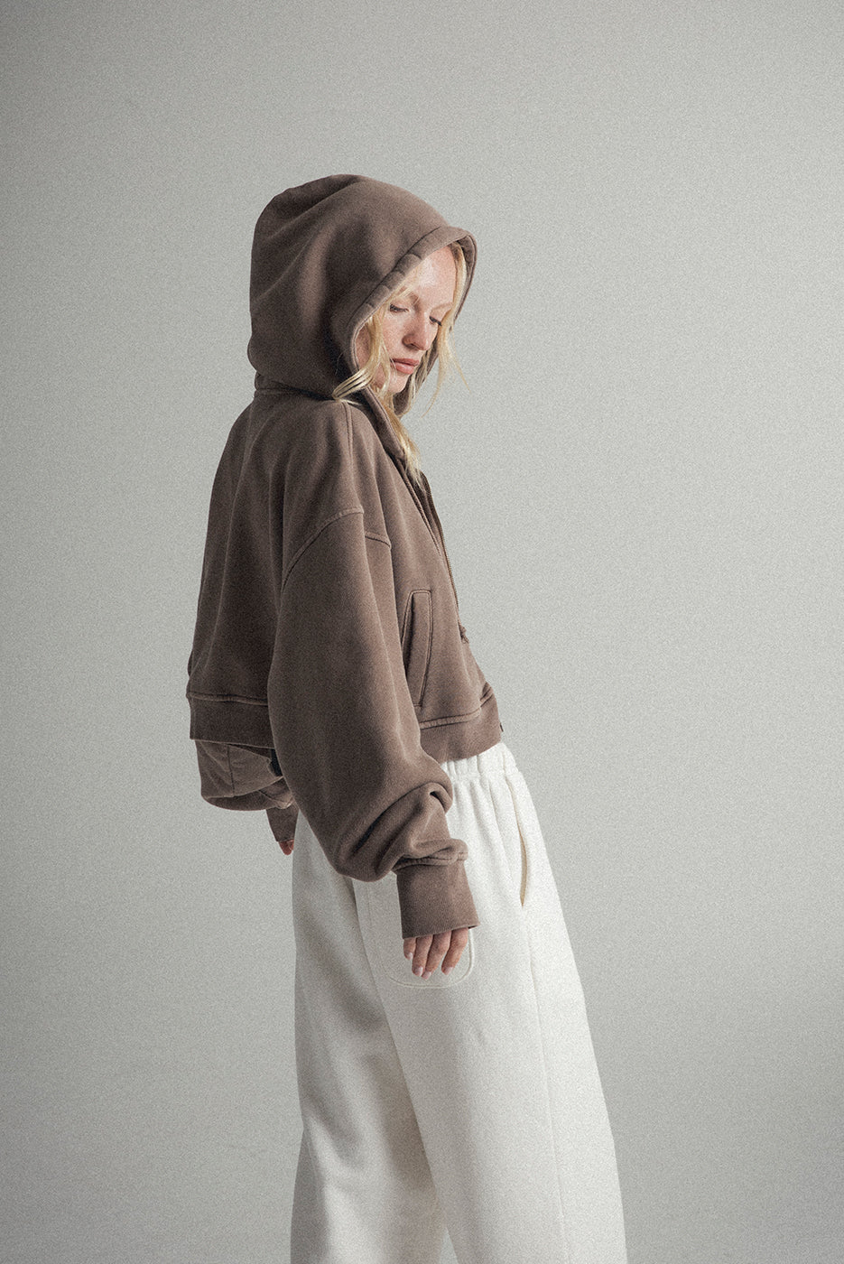 BABYDOLL CROP ZIP HOODIE - Image 4